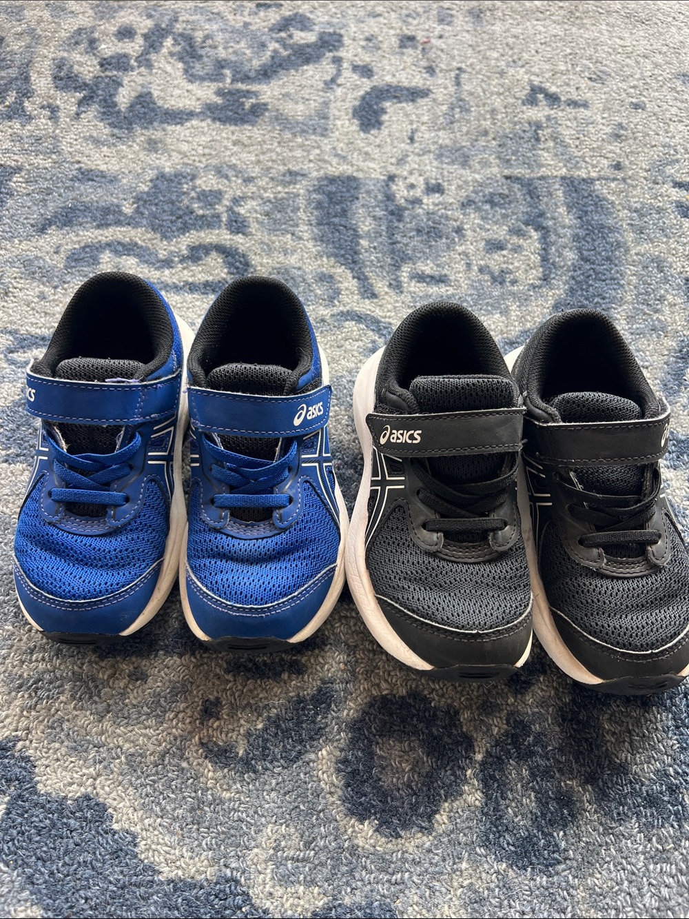 Two pairs of Asics Kids' Sneakers in Blue and Black - Pre school age